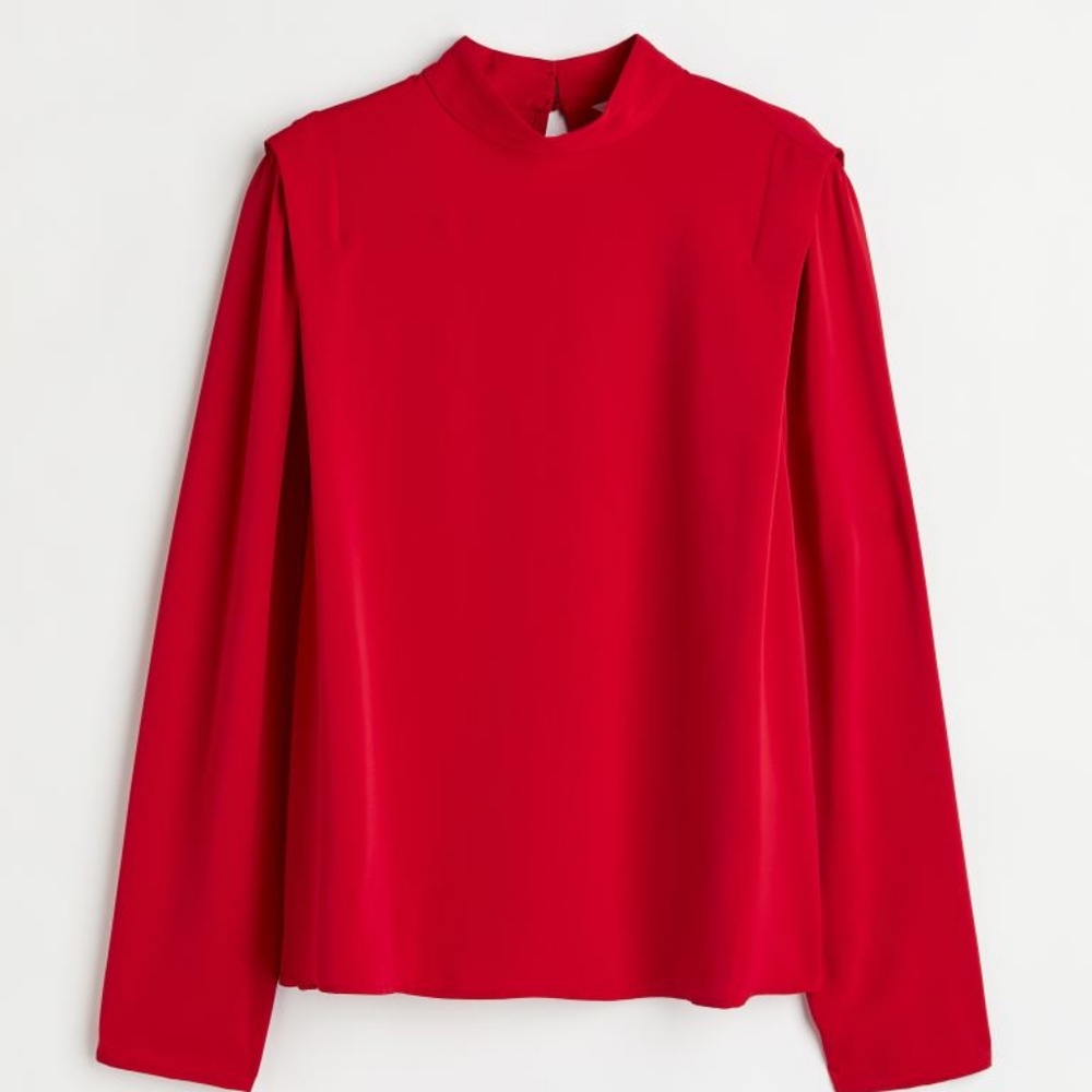 H & M Defined Shoulder Blouse